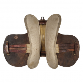 Selle d'équitation de sous-officier mod. 1906 avec coussin